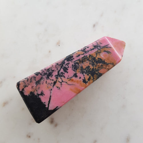 Rhodonite Obelisk (approx. 10.5x3.5x3.5cm)