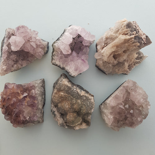 Amethyst Cluster (assorted. approx. 500gr-1kilo)
