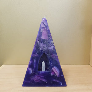 Amethyst Coloured Pyramid Candle with Quartz Point Inside (approx. 130 hours burn time)