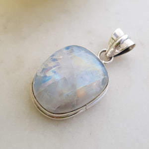 Rainbow Moonstone Pendant