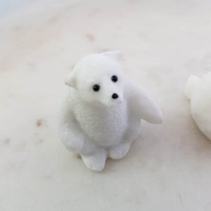 White Calcite Polar Bear (assorted. approx. 5x3.5-4.9x2.5-4.5cm)