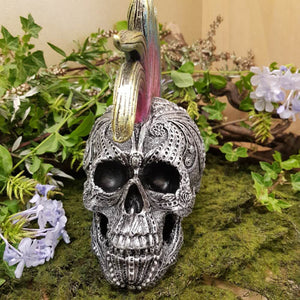 Pewter Look Skull With Colourful Mohawk (approx 20x18cm)