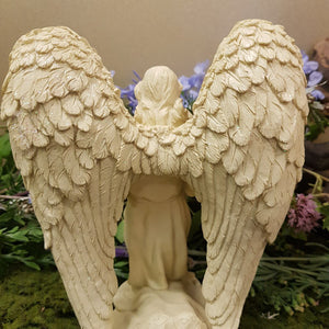 Kneeling Angel Tea Light Holder (approx 17x14x11cm)