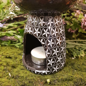 Black Floral Pattern Ceramic Oil Burner (approx 11.5x9x9cm)