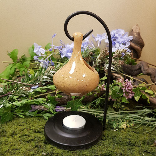 Tan Teardrop Shape Hanging Oil Burner with Stand (approx 19x10x7cm)