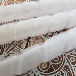 White Selenite Twist Wand with Single Point (assorted. approx. 14.5-15x1.7-2cm)