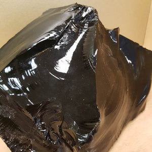 Black Obsidian Rough Rock (assorted. approx. 11.1x23.3x16.9cm)