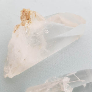 Colombian Clear Quartz Natural Point (assorted. approx. 8-9x4.3x1.2-2.7cm)