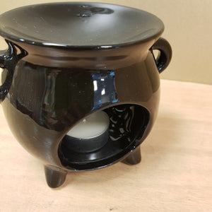 Triquetra Cauldron Oil Burner  ( approx 13x10x10cm)