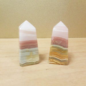 Pink Banded Calcite Obelisk (assorted. approx. 6.7x3.5x3.6cm)