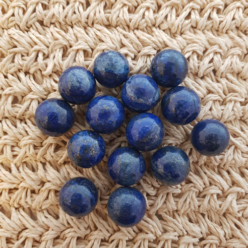 Lapis Sphere (assorted. approx. 2cm diameter)