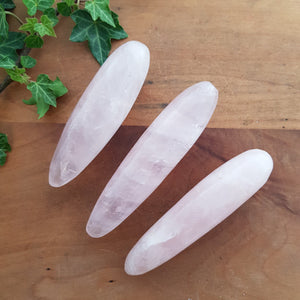 Rose Quartz Massage Wand (assorted. approx. 18.8-10.2x2.3-2.6cm)cm