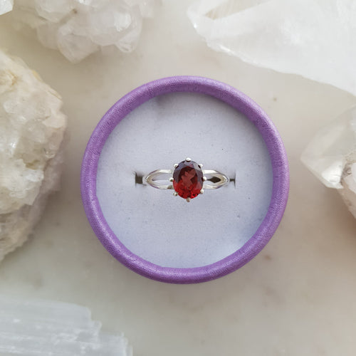 Garnet Ring (sterling silver)