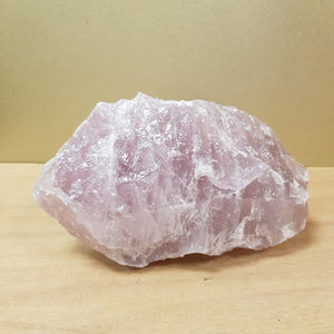 Rose Quartz with Lavender Hue Rough Rock (approx. 10x17.2x9.1cm)