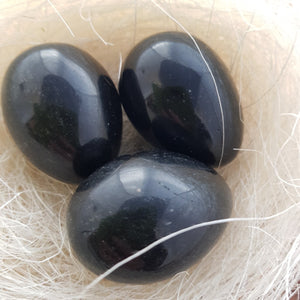 Black Obsidian Egg (assorted. approx. 3.7-4.4x2.8-3.2cm)