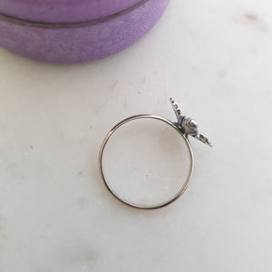 Honey Bee Ring