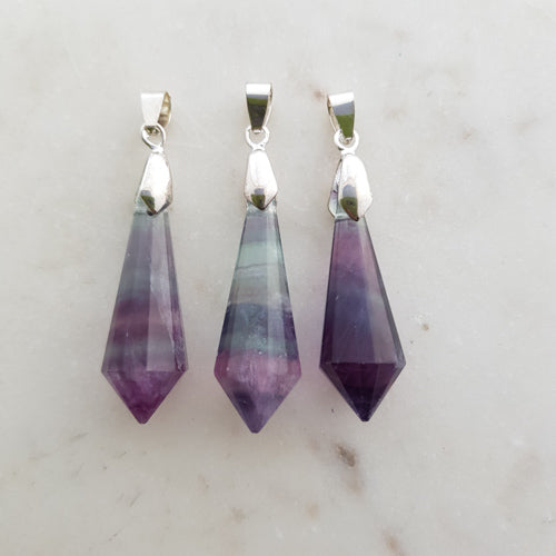 Rainbow Fluorite Pendant (assorted. silver metal)