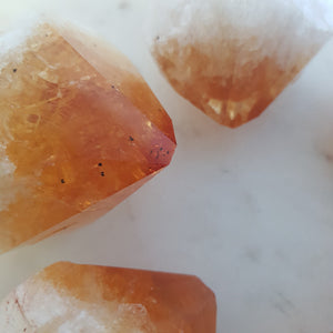 Citrine Raw Point (heat-treated. assorted. approx. 5-7cm)