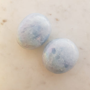 Blue Calcite Aura Palm Stone (assorted. approx. 5-5.5x4-4.5x2-3cm)