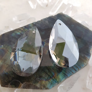 Electroplated Faceted Tear Drop Prism