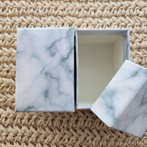 Marble Effect Gift Box (approx. 6.5x10x6.5cm)