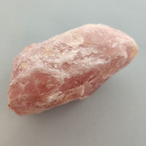Rose Quartz Rough Rock (assorted. approx. 12.6-15x7.5-10x8.5-10.5cm)