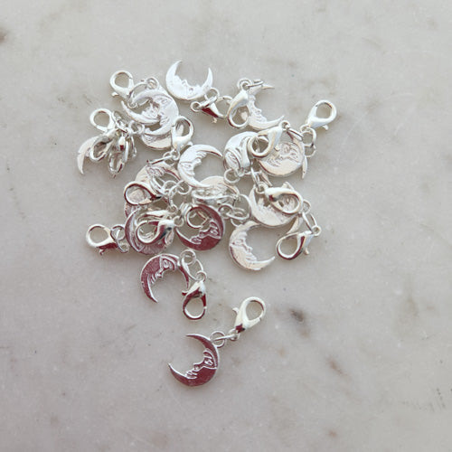 Crescent Moon Charm with Lobster Claw Clasp (silver metal)