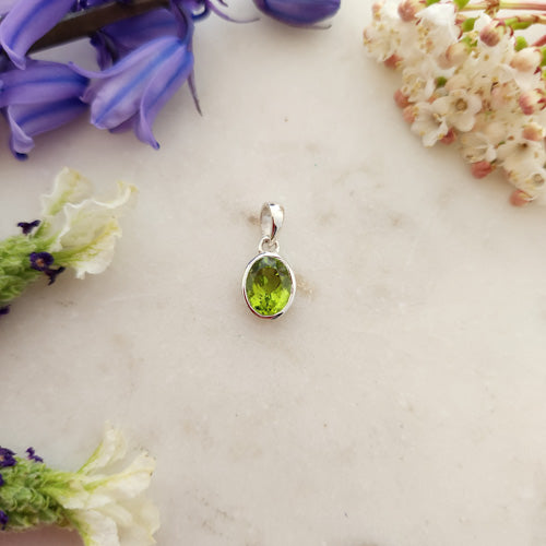 Peridot Faceted Pendant (sterling silver)