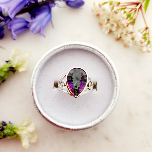 Mystic Topaz Ring (sterling silver. size 9)