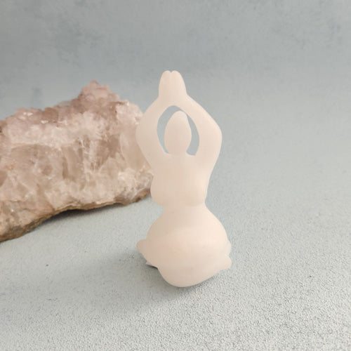 White Calcite Goddess (approx. 7.7x3.5x3cm)