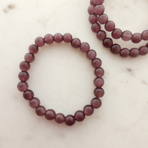 Pink Dyed Selenite Bracelet (assorted. approx. 8mm round beads)