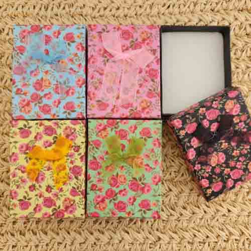 Floral Gift Box with Bow (assorted colours. suitable for pendant, ring & earrings)