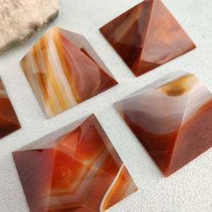 Carnelian/Agate Pyramid