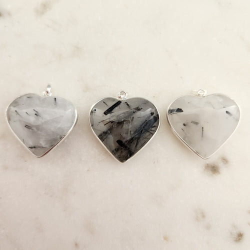 Tourmalinated Quartz Heart Pendant (assorted. silver metal)