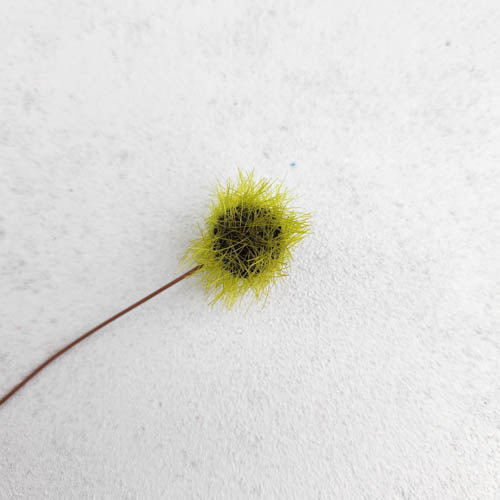 Moss Ball on a Stick (approx. 2cm diameter not incl. stick)