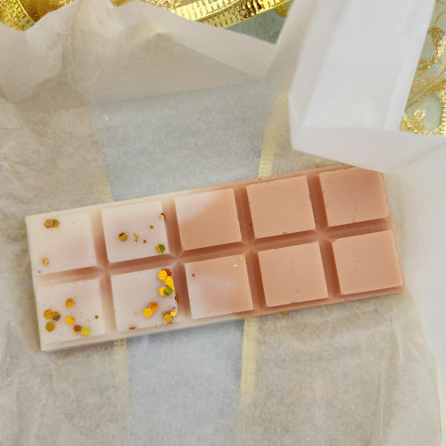 Egg Nog Soy Wax Snap Bar (handcrafted in Aotearoa New Zealand from sustainable sources. 10 squares)