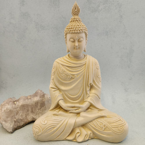 Cream Buddha (approx. 21x14x7cm)