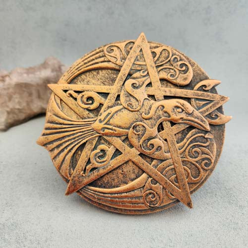 Pentacle With Raven Trinket Box (approx. 13x12x5.5cm)