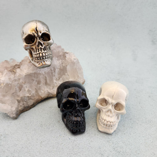 Skull (assorted 4.5x2.5cm)
