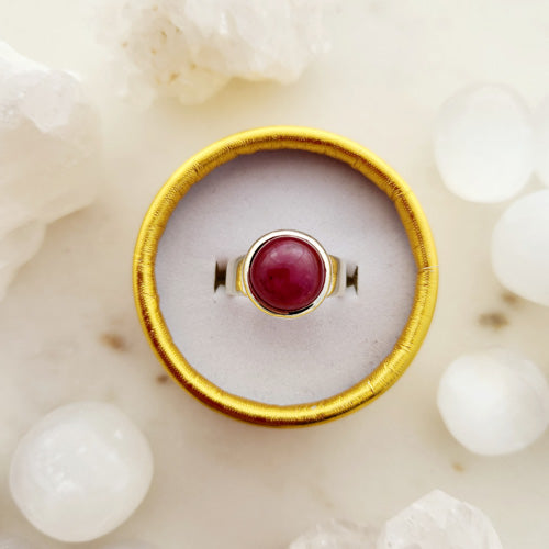 Ruby Round Ring (sterling silver)