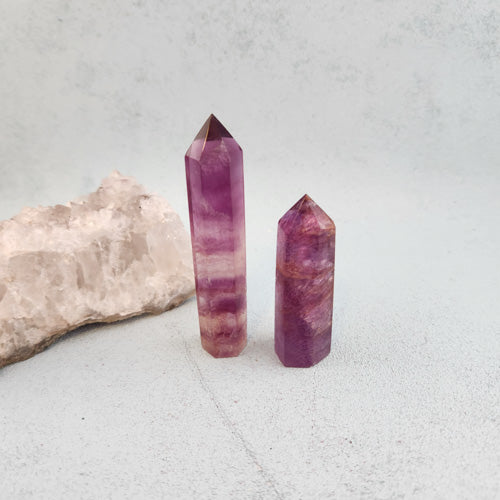 Magenta Fluorite Polished Point (assorted. approx. 4.9-6.6x1.5-2.1x1.3-1.8cm)