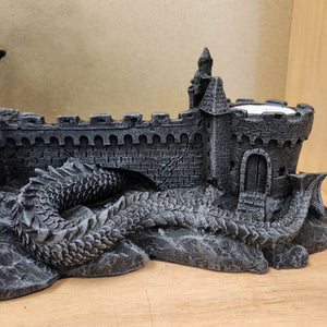 Dragon Guarding Castle with Tealights