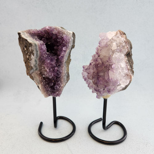 Amethyst Cluster on Metal Stand (assorted. approx. 14.9-17.3x6.3-6.9cm incl. stand)