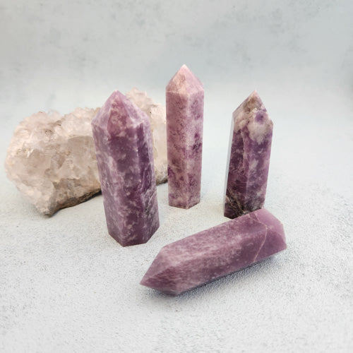 Lepidolite Polished Point (assorted. approx. 6.5-7.8x2.4-2.8x1.9-2.4cm)
