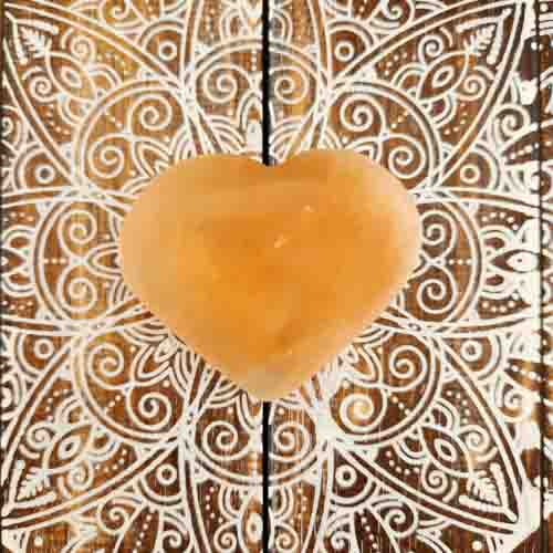 Orange Selenite Heart (assorted. approx. 5.8-6.5x7-8x2.3-3.5cm)