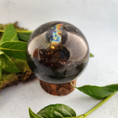 Labradorite Sphere (approx. 7cm diameter)