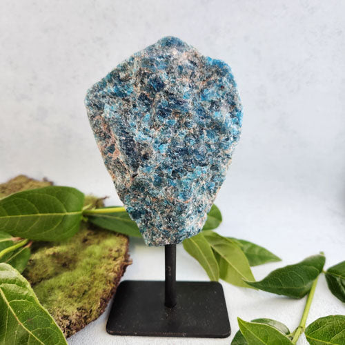 Blue Apatite Rough Rock on Metal Stand (approx. 15.4x8x5.5cm)