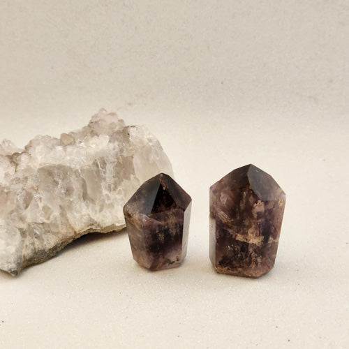 Super Seven Polished Point (assorted. approx. 4.2-5.7x2.5-2.7x1.5-2cm)