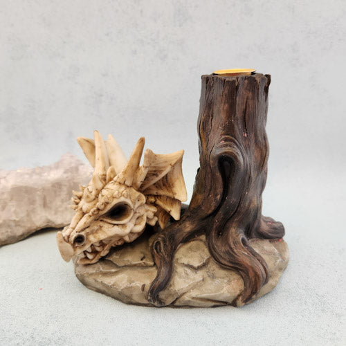 Dragon Skull With Tree Trunk Candle Holder (approx. 15x11.5x12cm)