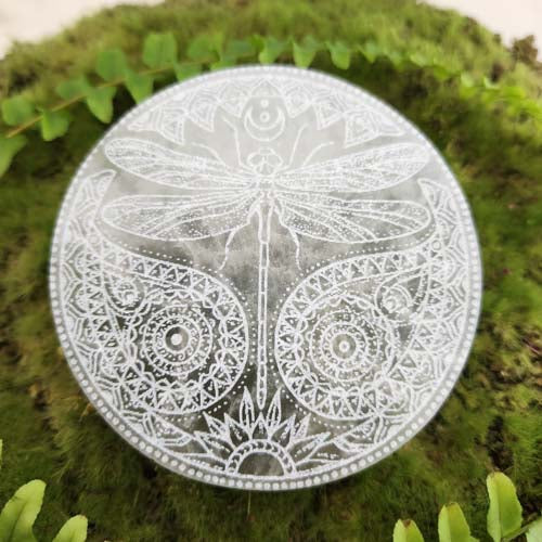 Dragonfly Selenite Charging Plate (approx. 10cm diameter x 1cm)